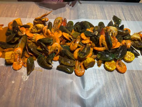 Unlimited Seafood Bucket