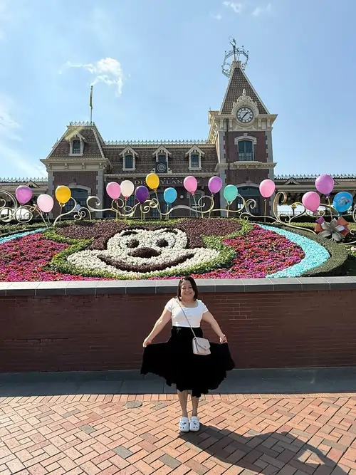 hong kong disneyland resort