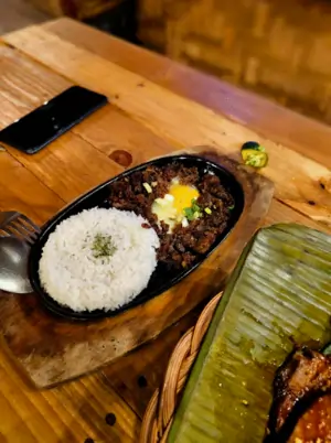 sisig with garlic rice