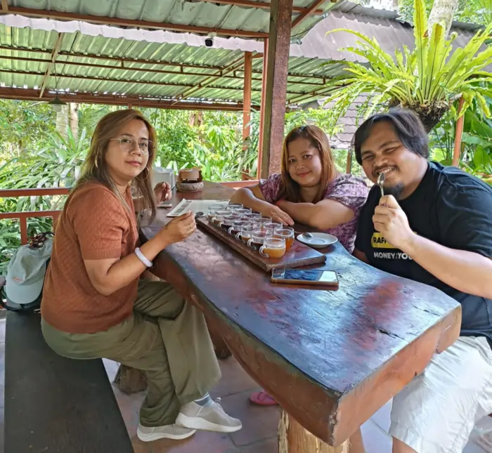 Jin, Kenn & Friend Jinky in Bali, Indonesa